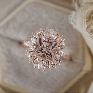Dazzling Champagne Diamond 18k ring ✨